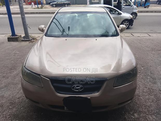 Hyundai Sonata 2.0 CRDi Automatic 2009 Gold