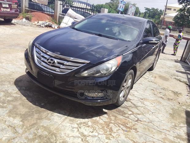 Hyundai Sonata 2012 Black
