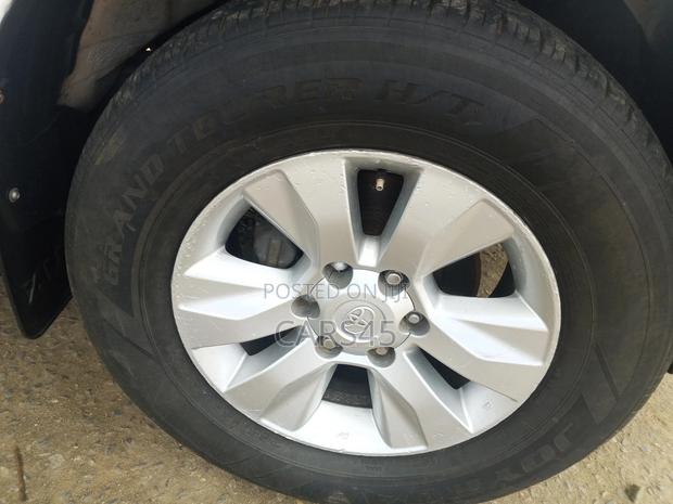 Toyota Hilux 2017 White