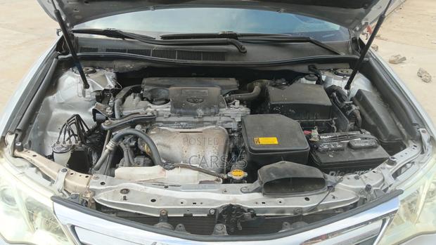 Toyota Camry 2012 Silver