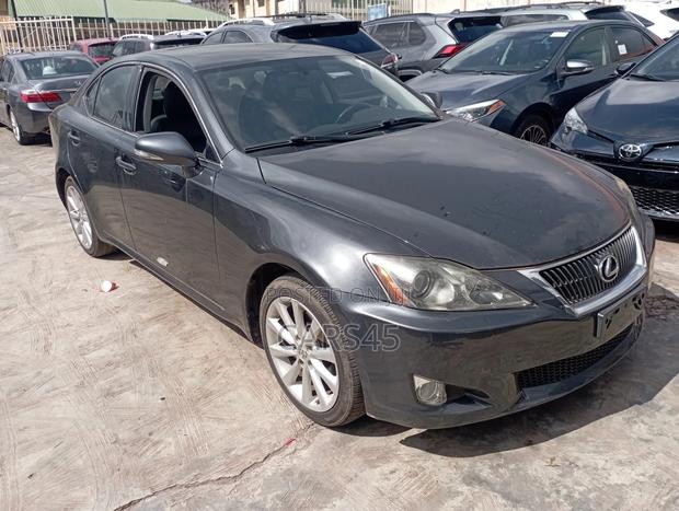 Lexus IS 250 2010 Black