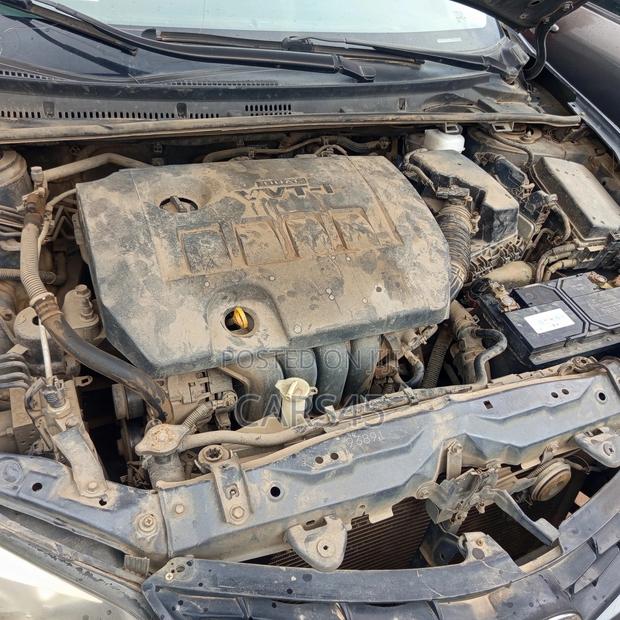 Toyota Corolla 2014 Gray