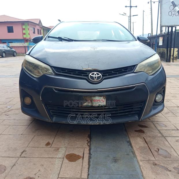 Toyota Corolla 2014 Gray