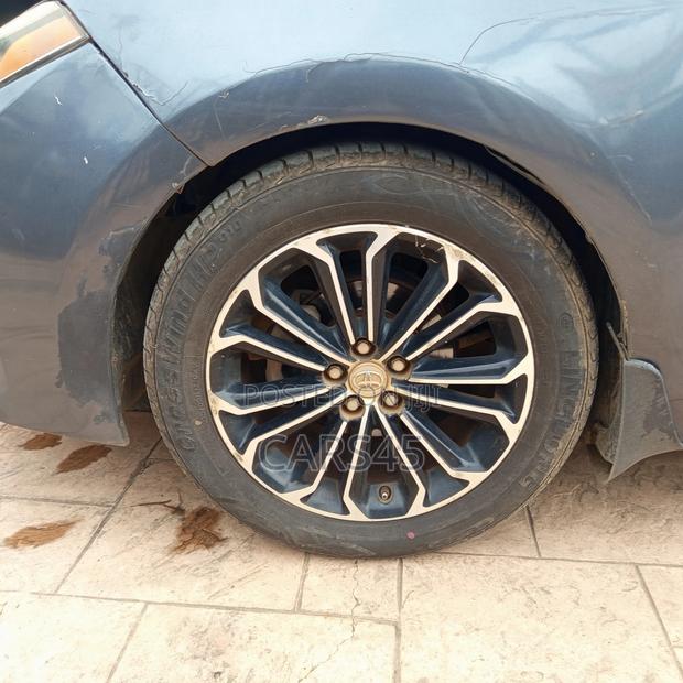 Toyota Corolla 2014 Gray