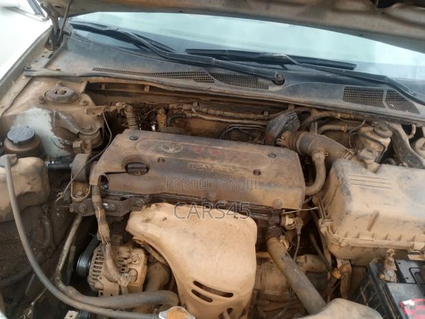 Toyota Camry 2003 Ivory