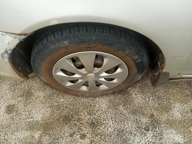Toyota Camry 2003 Ivory