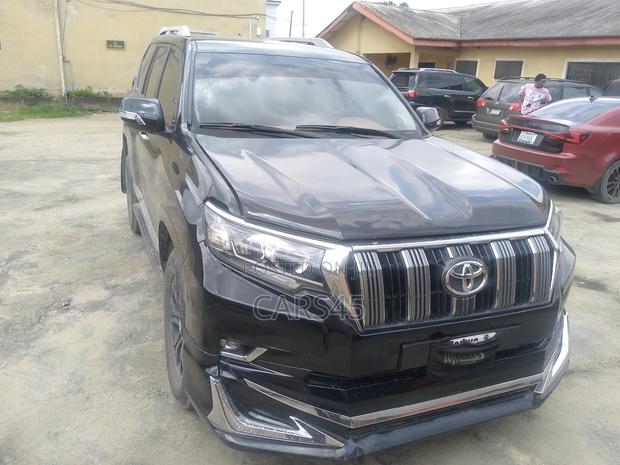 Toyota Land Cruiser Prado 2012 Black