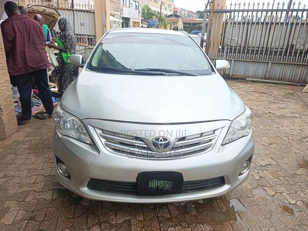Toyota Corolla 2009 Silver