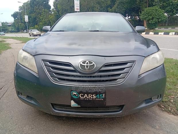 Toyota Camry 2008 Gray