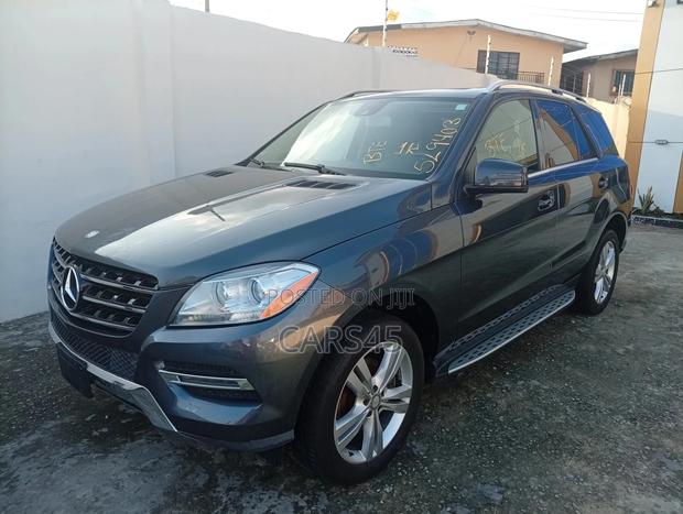 Mercedes-Benz M Class 2015 Black