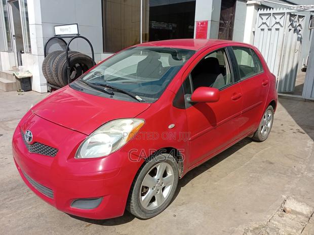 Toyota Yaris 2010 Red