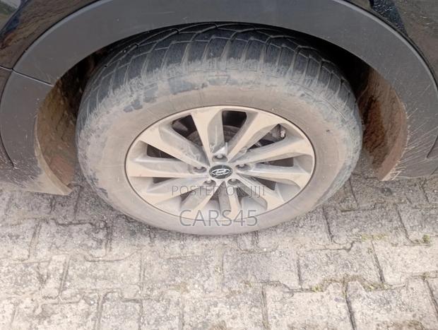 Hyundai Santa Fe 2014 Black