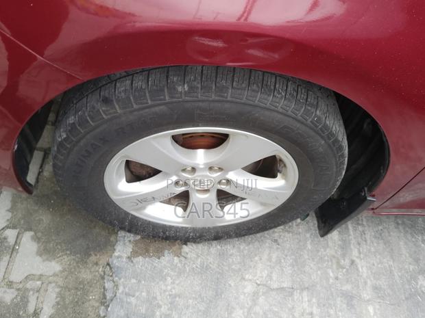 Toyota Sienna 2012 Burgandy