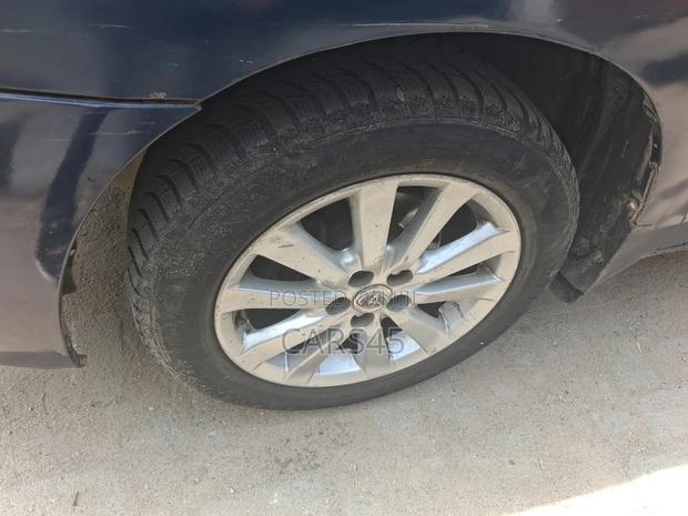 Toyota Matrix 2006 Blue