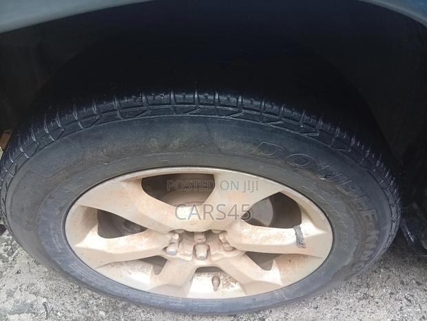 Toyota RAV4 2010 Blue