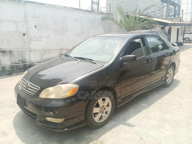 Toyota Corolla 2004 Black