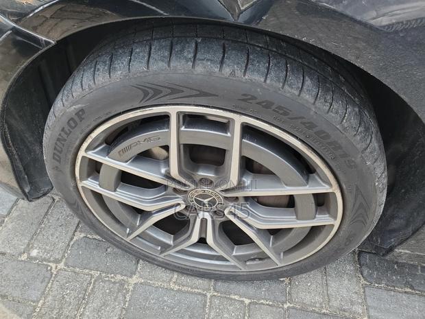 Mercedes-Benz E350 2022 Black