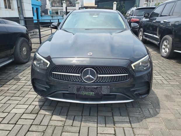 Mercedes-Benz E350 2022 Black