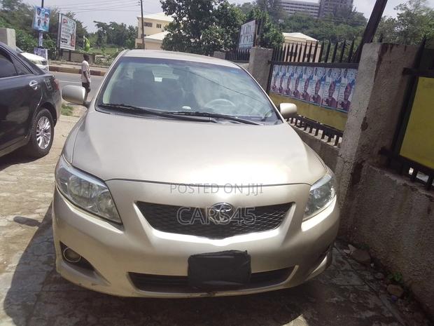 Toyota Corolla 2010 Beige
