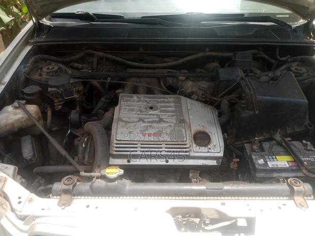 Toyota Highlander 2002 Silver