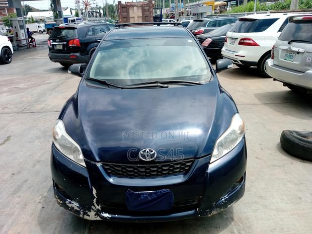 Toyota Matrix 2010 Blue