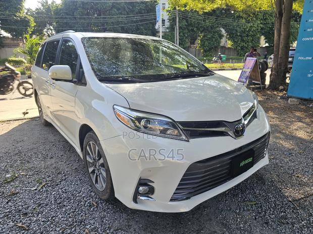 Toyota Sienna Limited Premium AWD 2020 White