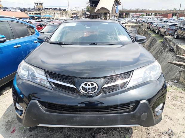 Toyota RAV4 2015 Black