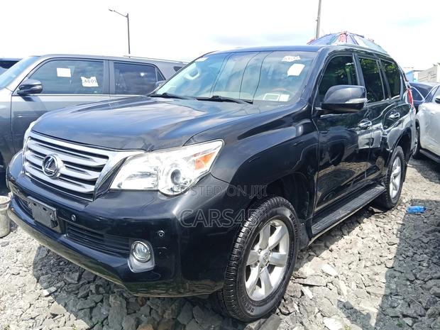 Lexus GX 2011 Black