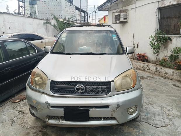 Toyota RAV4 2005 Silver