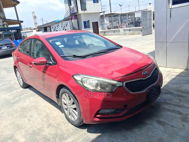 Kia Cerato 2014 Red