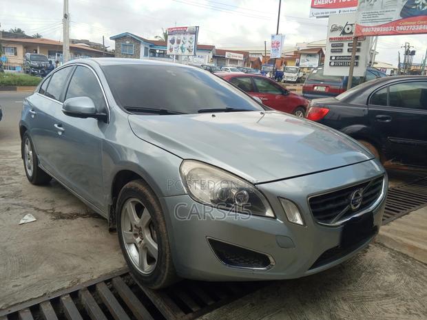 Volvo S60 2013 Silver