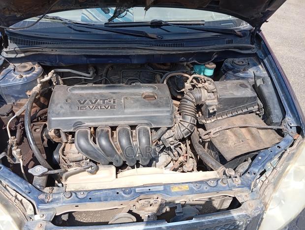 Toyota Corolla 2005 Blue