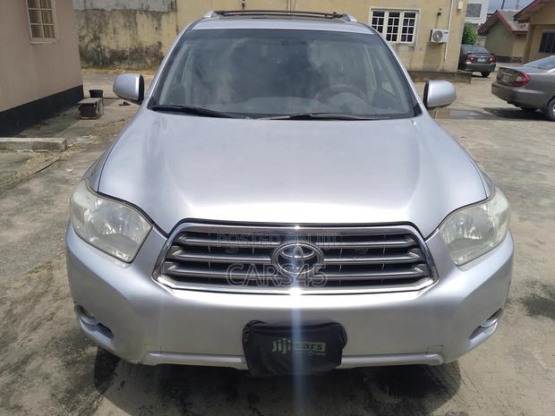 Toyota Highlander 2009 Silver