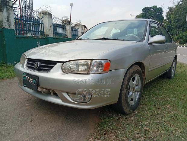 Toyota Corolla 2002 Silver
