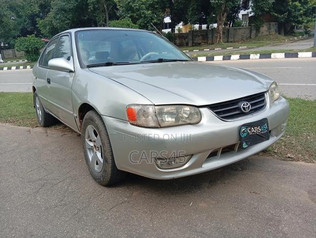 Toyota Corolla 2002 Silver