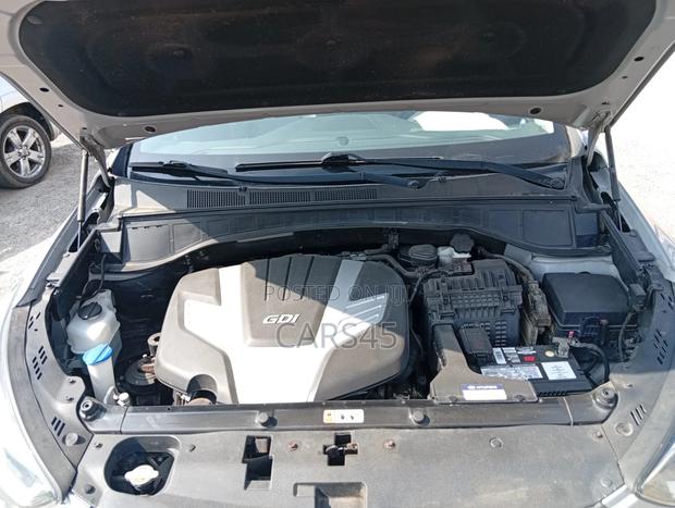 Hyundai Santa Fe Limited AWD 2017 Silver