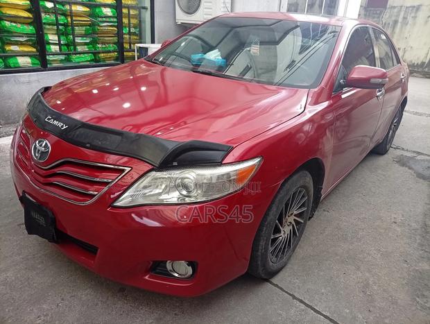 Toyota Camry 2010 Red