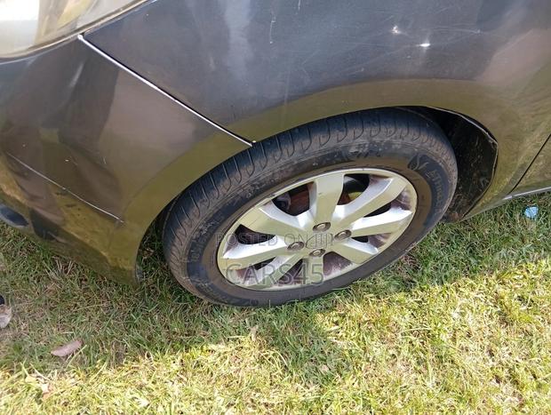 Toyota Yaris 2009 Gray