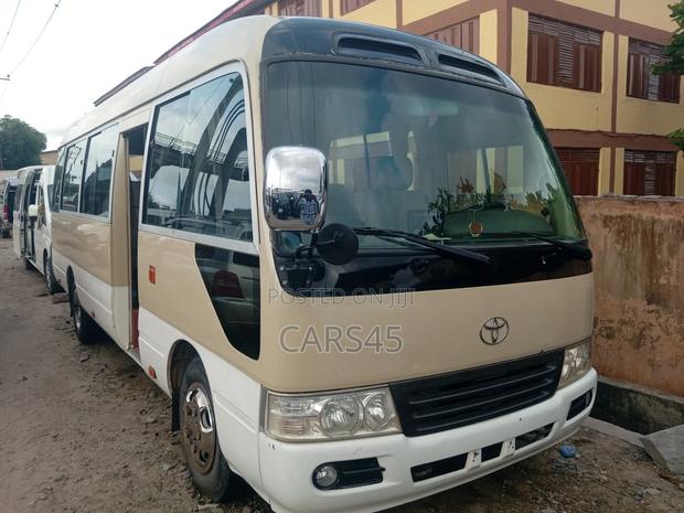 Toyota Coaster 2014 Beige