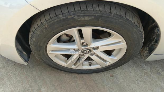 Toyota Levin Entry 2019 Silver