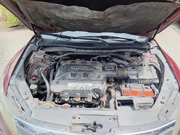 Honda Crosstour 2010 Burgandy