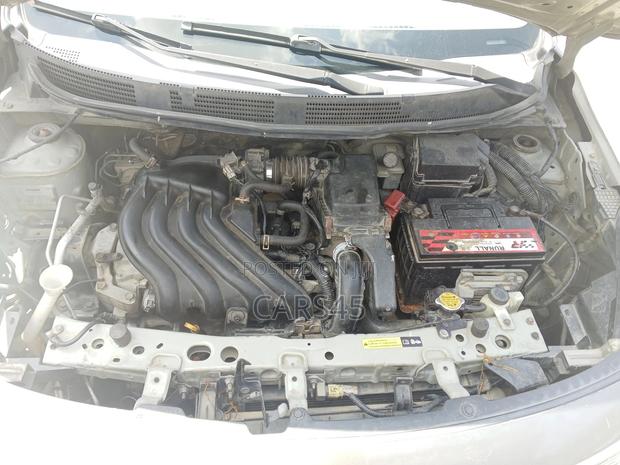 Nissan Almera 2015 Gray