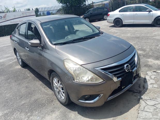 Nissan Almera 2015 Gray