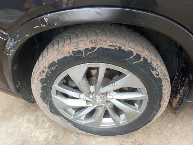 Nissan X-Trail 2014 Black