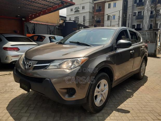 Toyota RAV4 2015 Gray