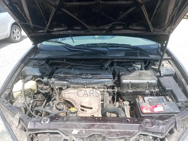 Toyota Camry 2002 Brown