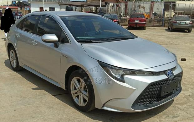 Toyota Levin Entry 2019 Silver