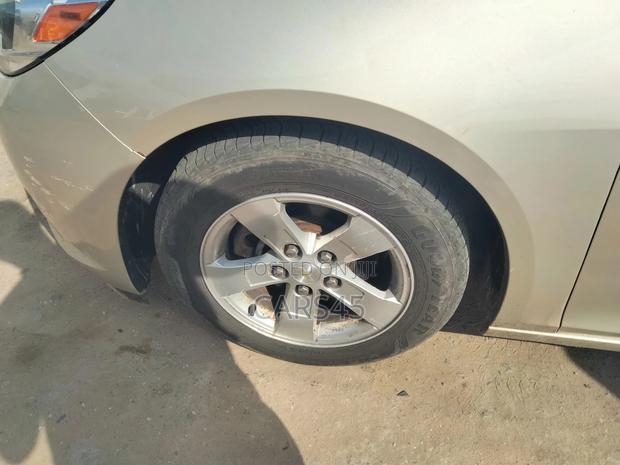 Chevrolet Malibu 2015 Gold