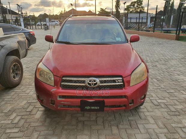 Toyota RAV4 2007 Red