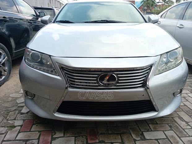 Lexus ES 350 FWD 2013 Silver